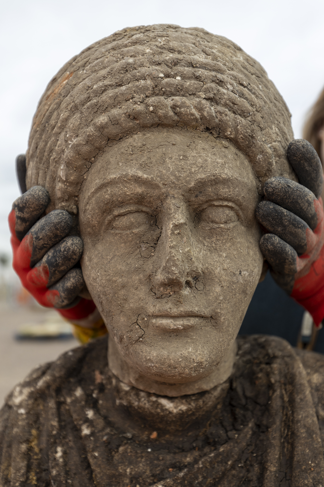 First chance to see incredible Roman busts uncovered in HS2